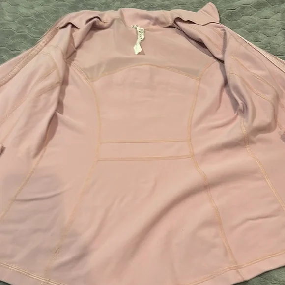 Women's Light Pink Lululemon Define Jacket size 8 - Picture 10 of 11